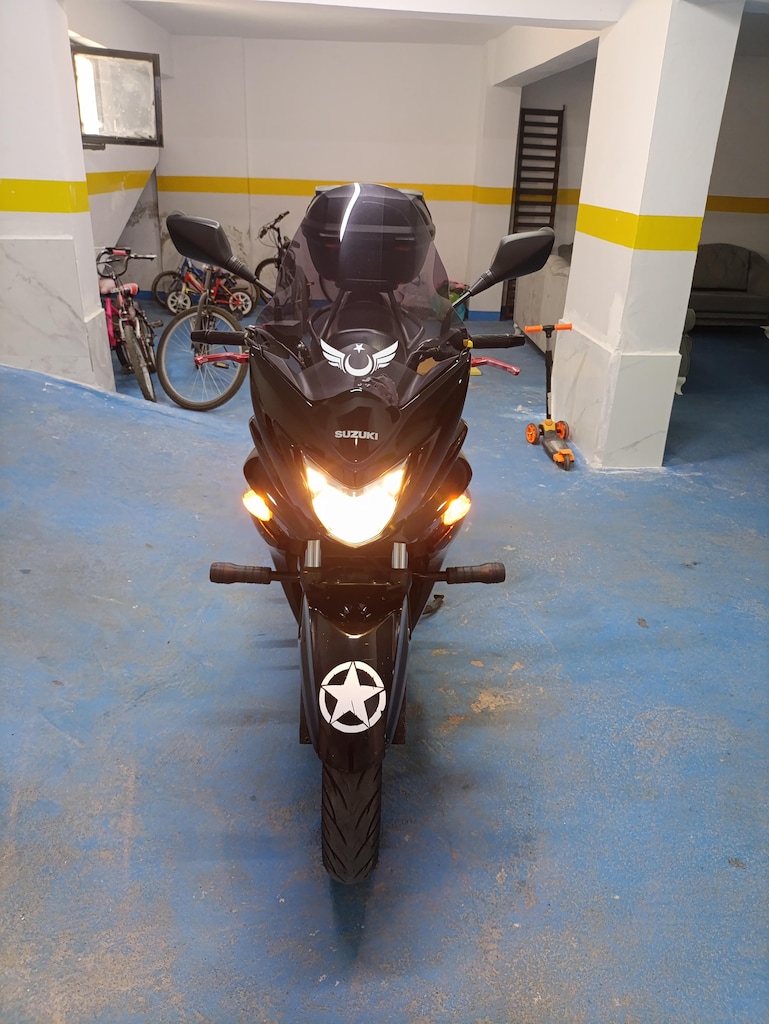 Suzuki inazuma f acil satılık