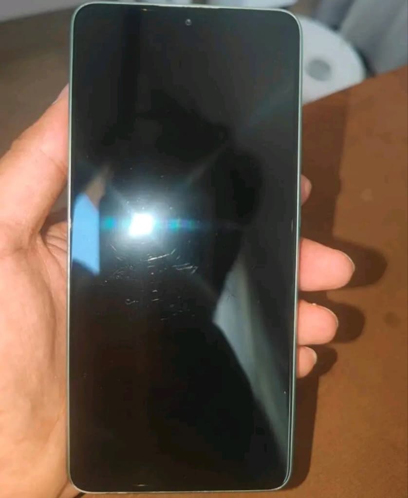 KUTULU ŞARJLI Oyuncu Telefonu Xioami Poco X7 Pro 512GB 12+12GB 67 Watt - 9