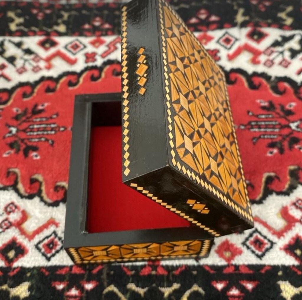Kakma Ceviz Takı Kutusu - 2