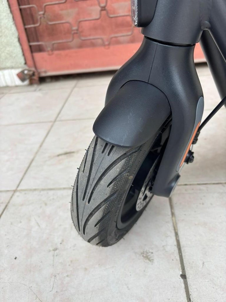 Segway Ninebot KickScooter F2 E - 4