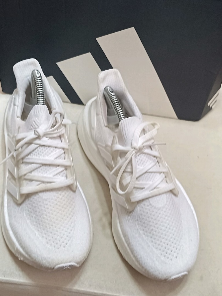 Adidas Ultraboost 5 Orjinal sıfır gibi üründür - 7
