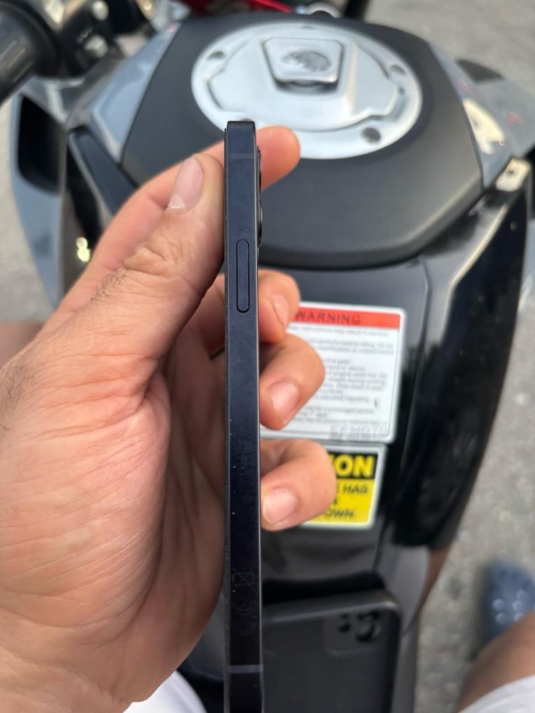 iPhone 12 128GB - 3