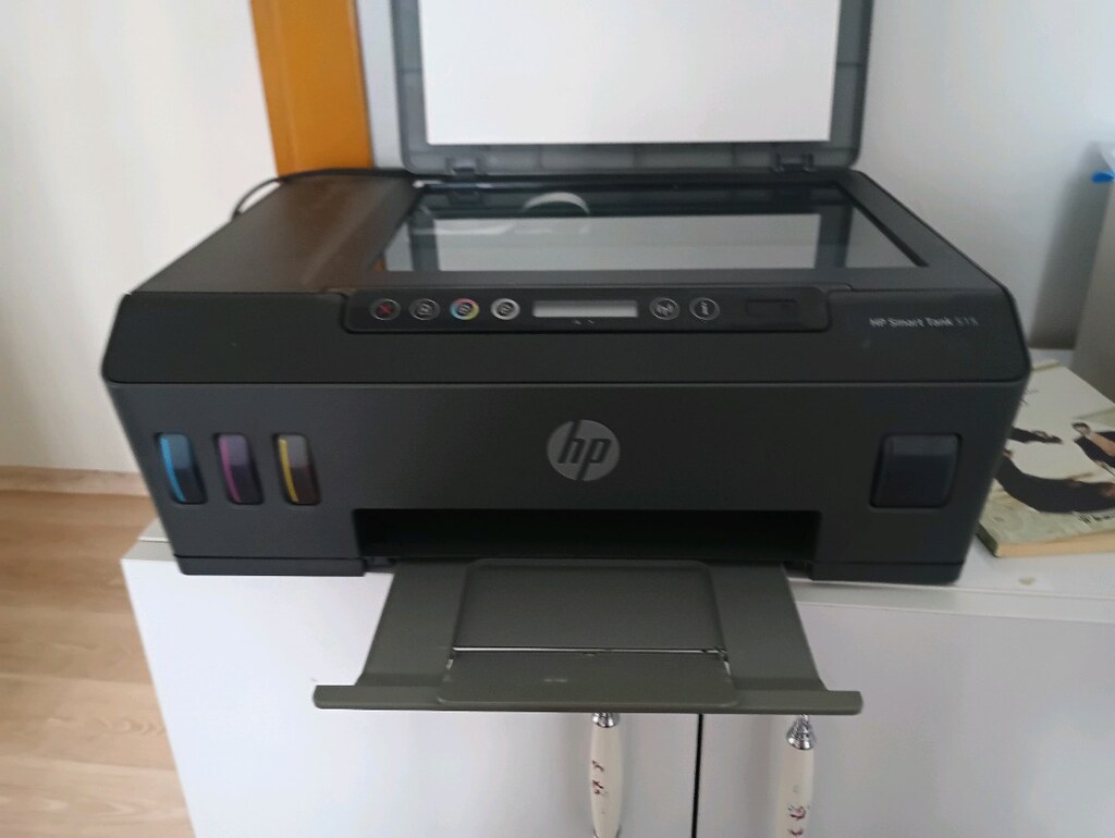 renkli yazıcı HP marka - 2