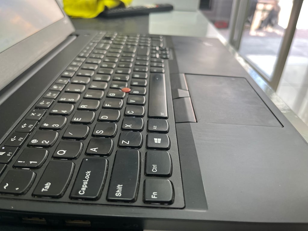 Lenovo ThinkPad E580 i7 16GB RAM 256GB SSD RX550 15.6" Full HD - 7