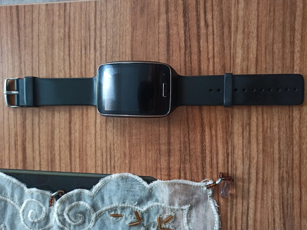 Samsung Gear S Bileği kaplayan Kavisli Premium Akıllı Saat Şık ve Kiba - 8