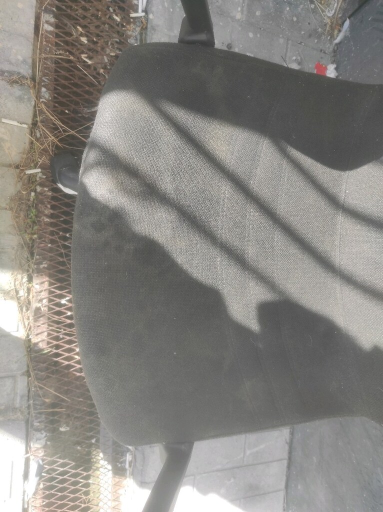 ofis sandalyesi sağlam sorunu yok.kaliteli bir markadır. - 4