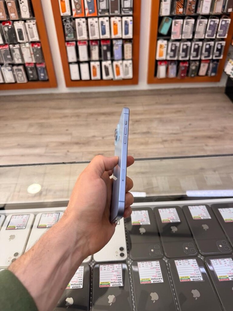 iPhone 14 Plus 128GB - 3