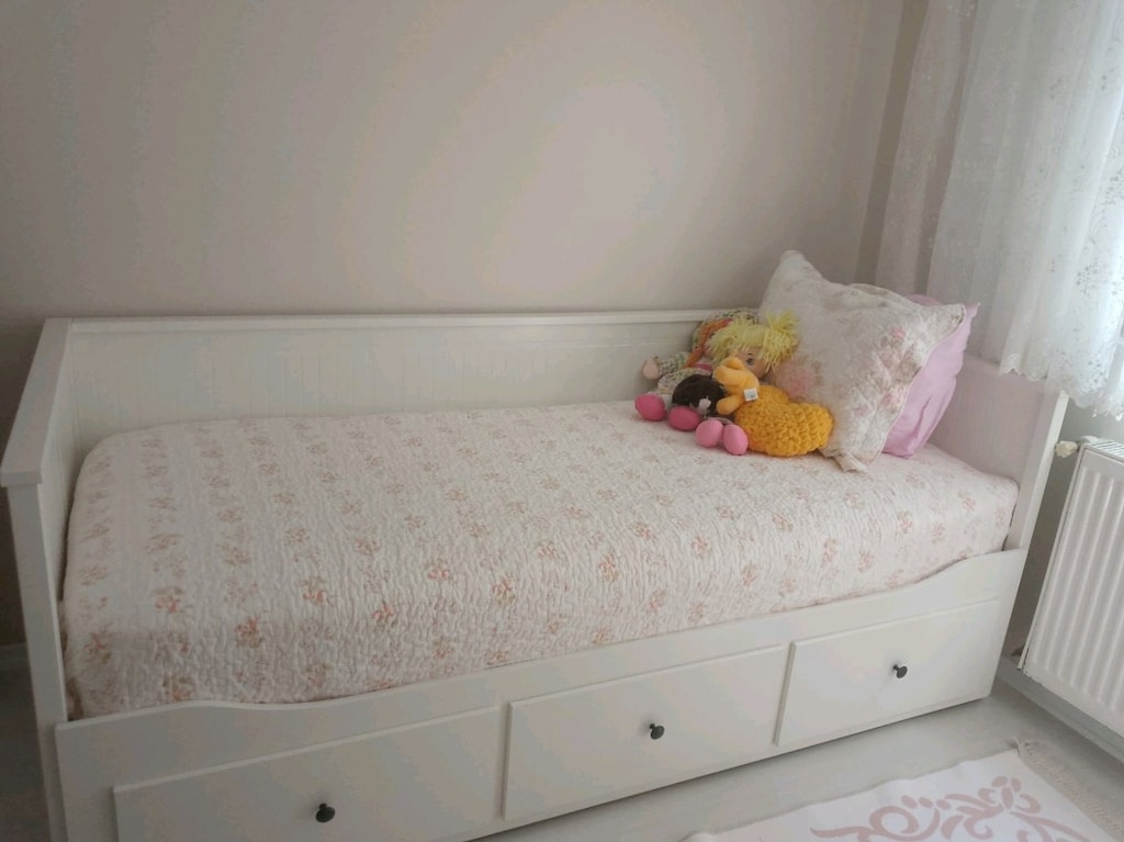 ika hennes divan bellona yatagıyla beraber - 4