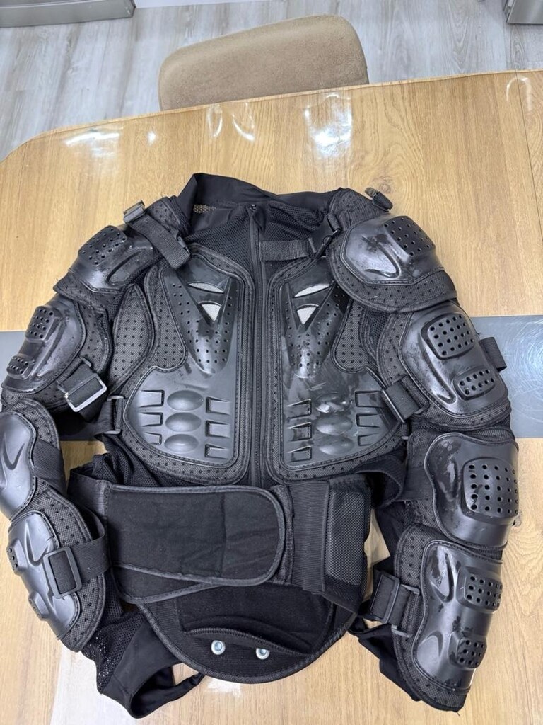 HJC KASK(20bin)-REVİTTE MONT(7bin)- YAZLIK MONT(3bin) - 8