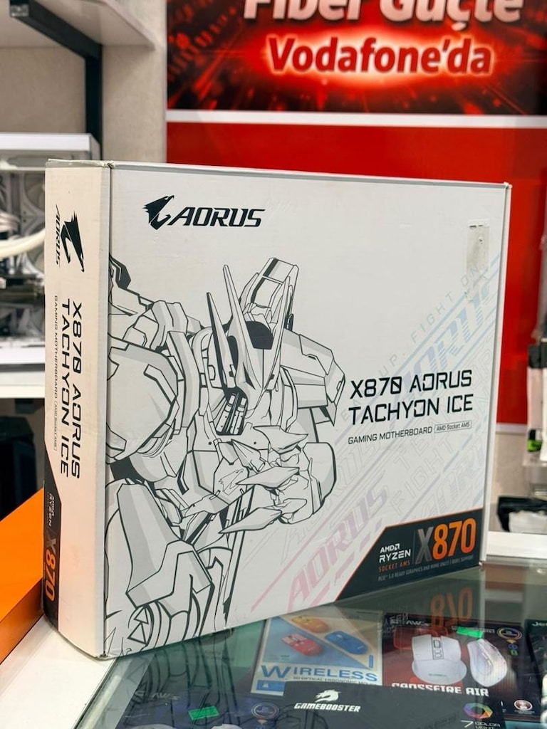 NİTRO BİLİŞİM’DEN SIFIR GIGABYTE X870 AORUS TACHYON ICE! - 6