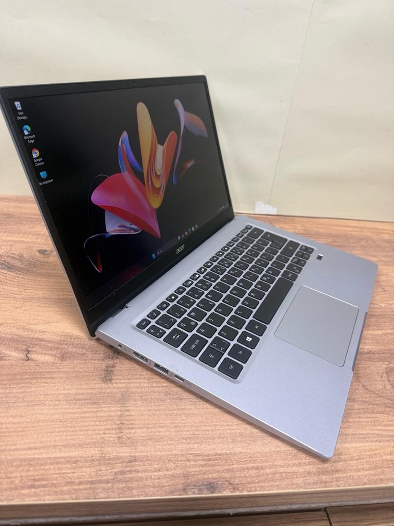 ACER N4020 (11) 4 ram 128 ssd - 2
