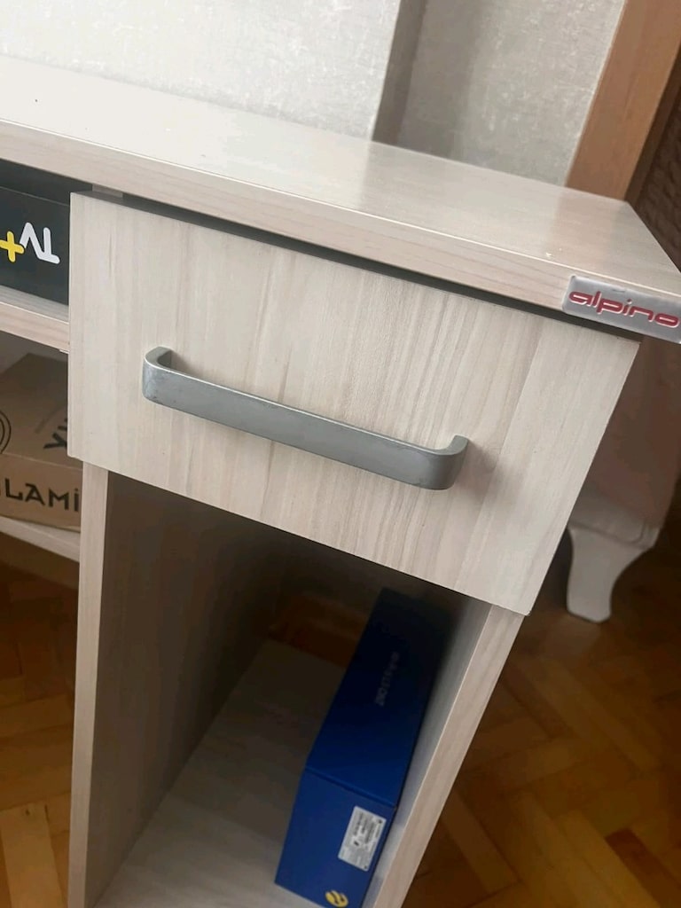 ÇALIŞMA MASASI VE SANDALYESİ - 4