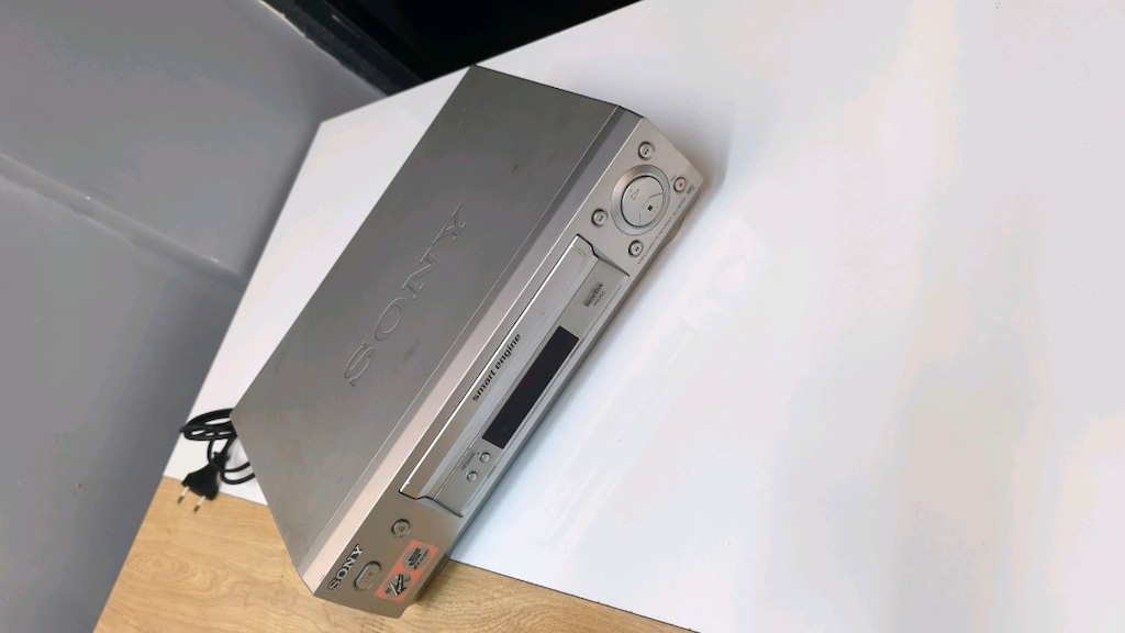 Sony SLV-SE230 Smart Engine VHS Video Oynatıcı Kaydedici Sorunsuz - 10