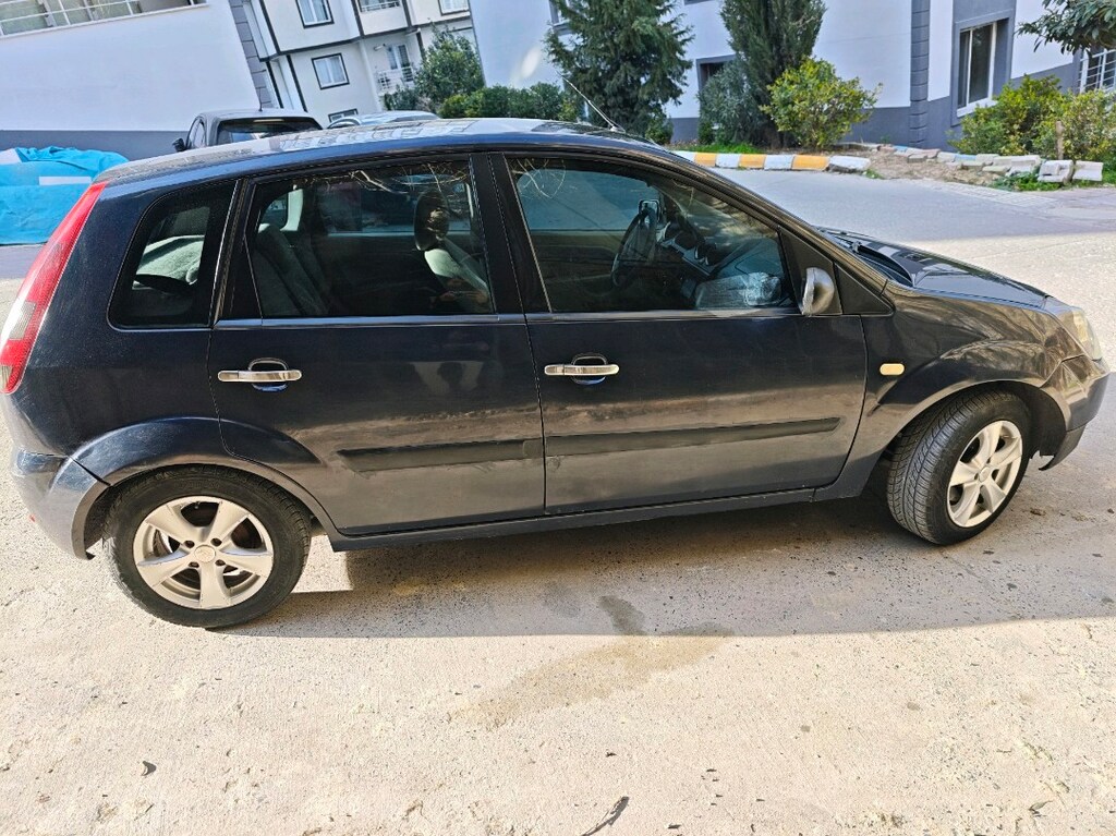 SAHİBİNDEN FİESTA 2005 SINIFININ EN İYİSİ - 10