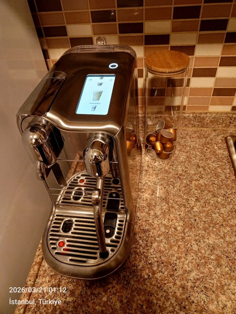 nespresso kahve makinası yanında 70kapsül kahve hediye - 4