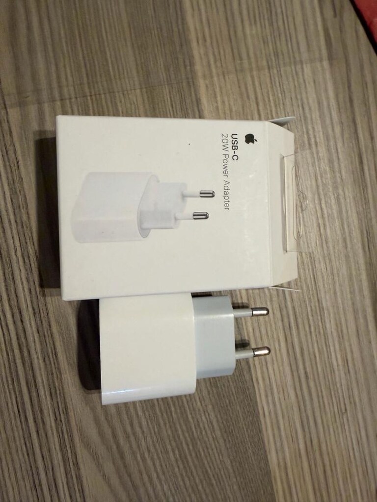 Apple Şarj Adaptörü Orijinal Apple Store Garantili ürünü