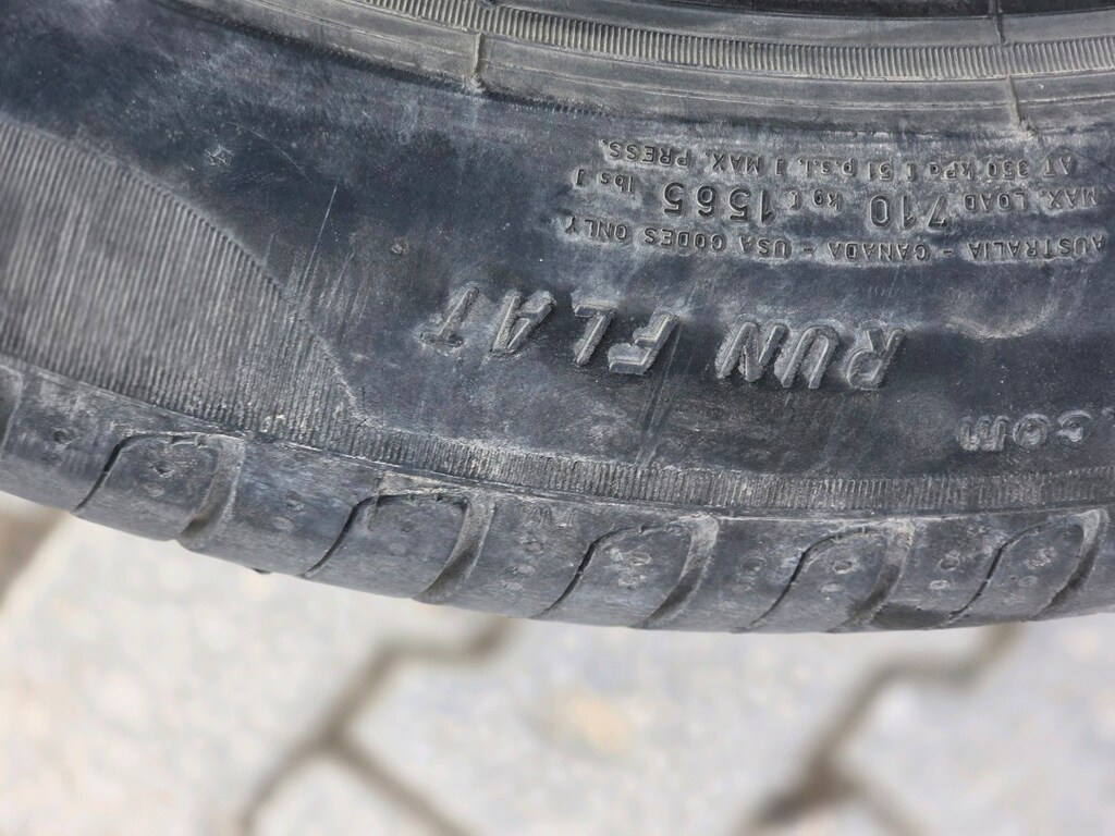Run Flat Araç lastiği 245/45/18 - 5