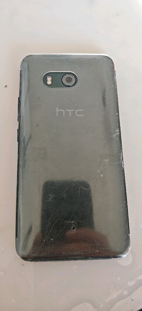 htc u11 - 2