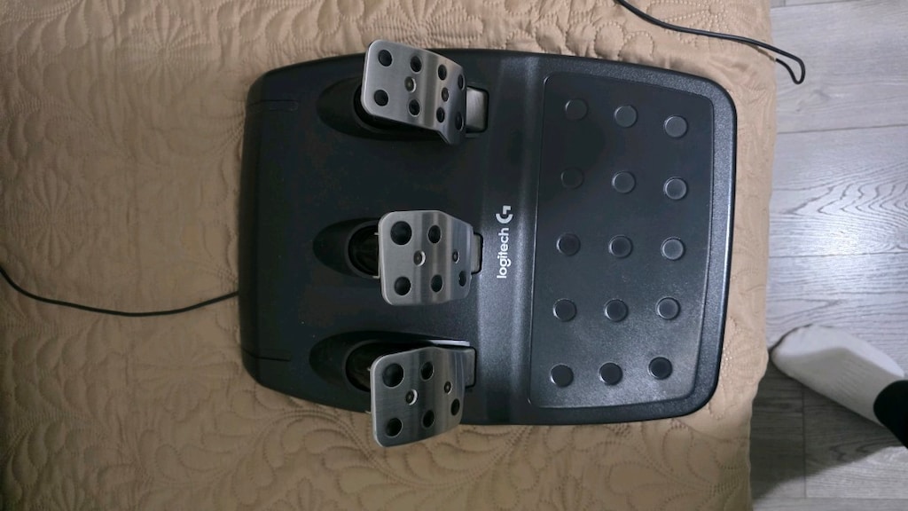 Logitech G29 + Shifter - 7