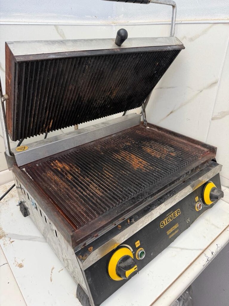 temiz az kullanılmış tost makinası - 3
