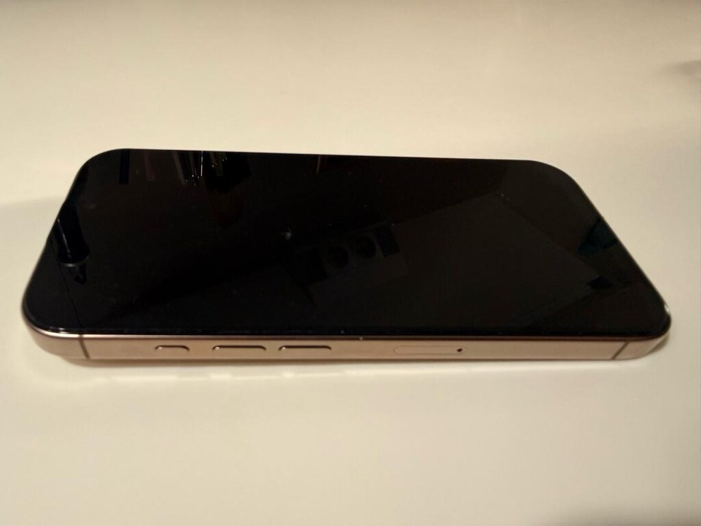 iphone 16 Pro Garantili 10/27 nokta hatasız - 2
