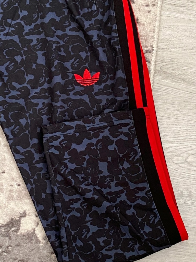 Adidas x BAPE Kamuflaj Desenli Kırmızı Detaylı Eşofman Takımı - 6