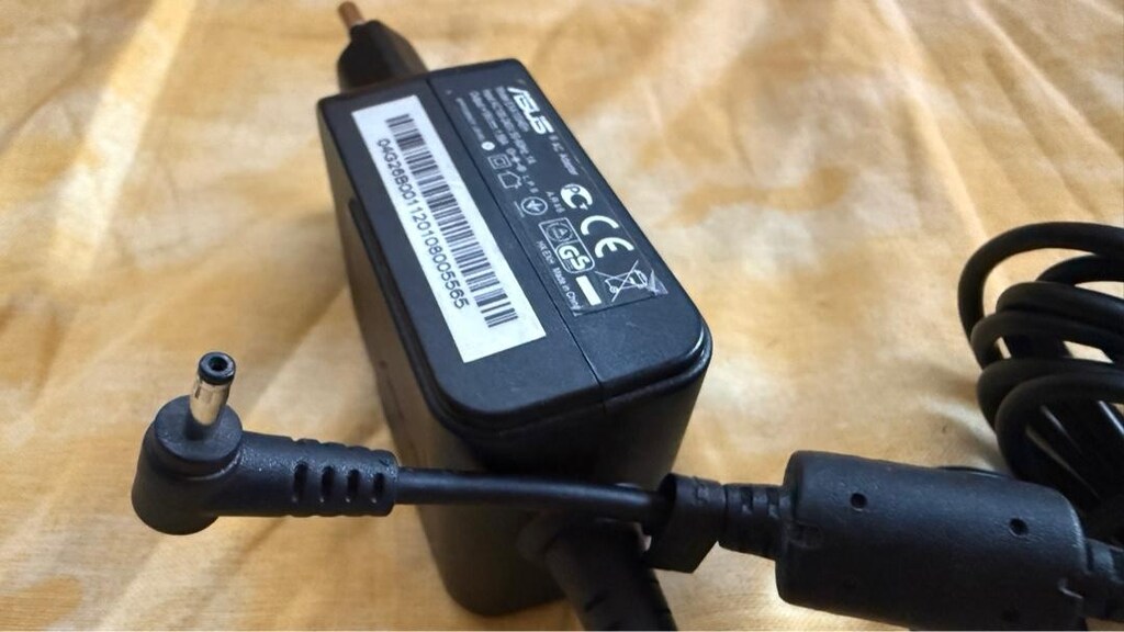 ASUS EXA1004EH (19V 1.58A) Orijinal Netbook ince uçlu adaptör - 13
