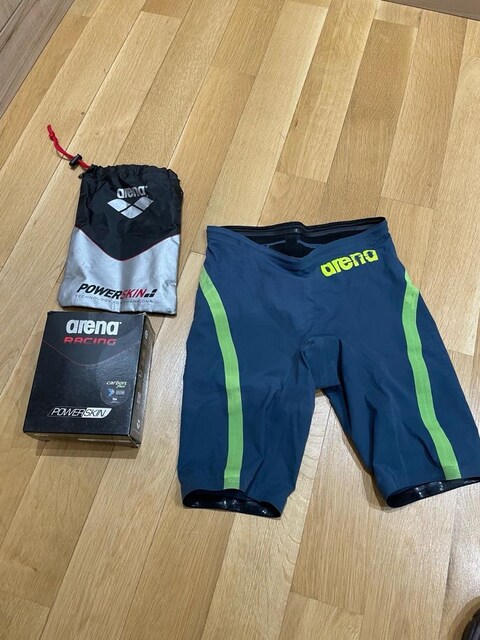 Arena Carbon Mayo