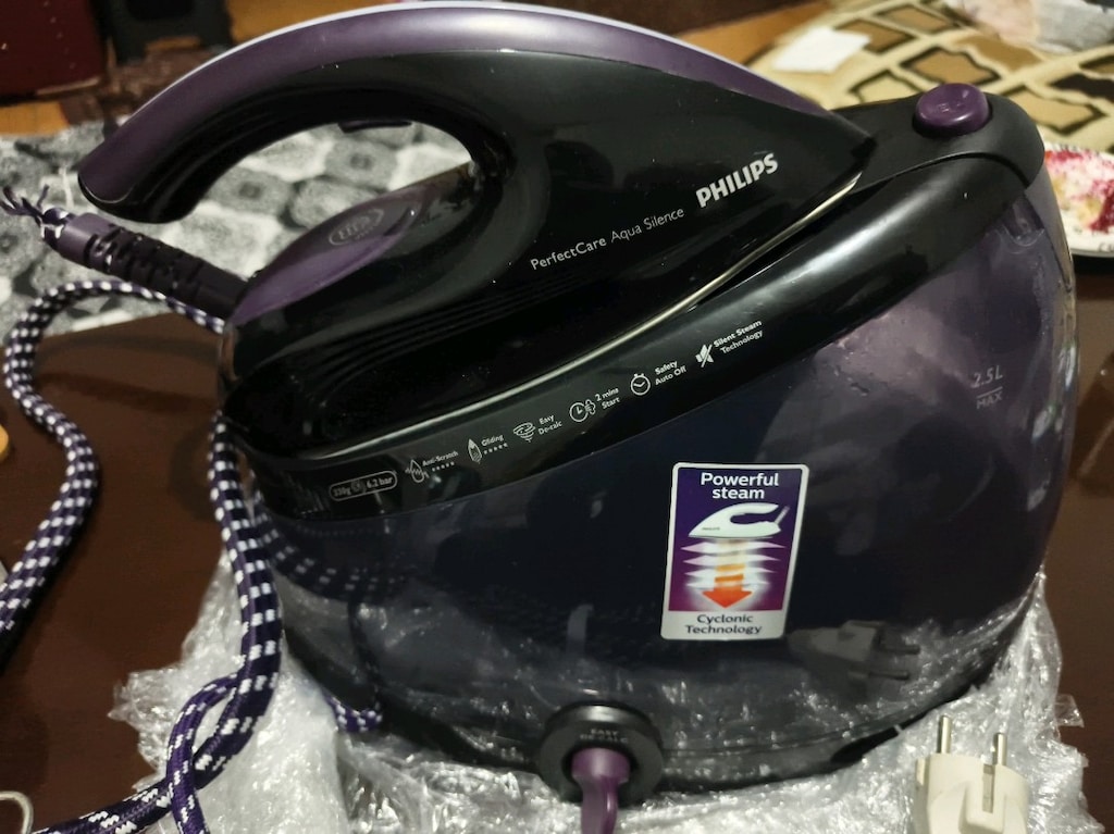 Philips PerfectCare Aqua Silence Kazanlı Ütü