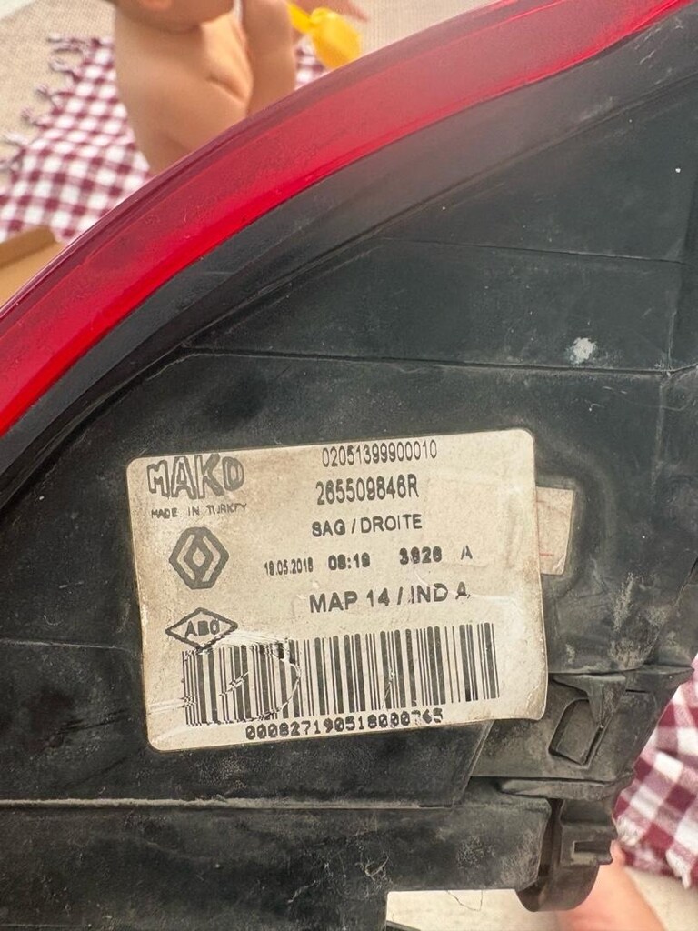 Renault Clio 4 2018-2020 Orijinal Sağ Stop (MAKO) - 3