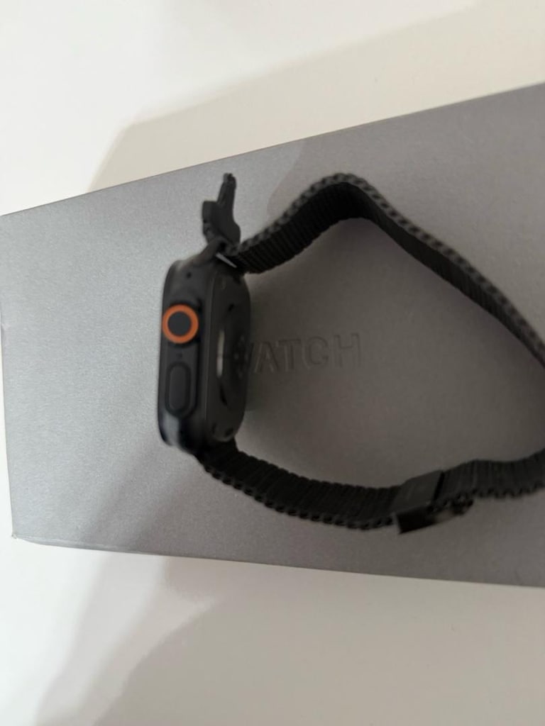 Apple Watch Ultra 2 - 7