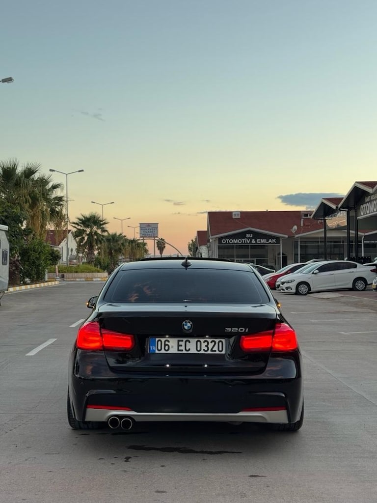 bmw 320i - 9
