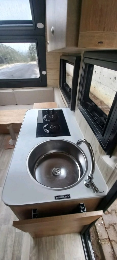 Can Karavan - 11