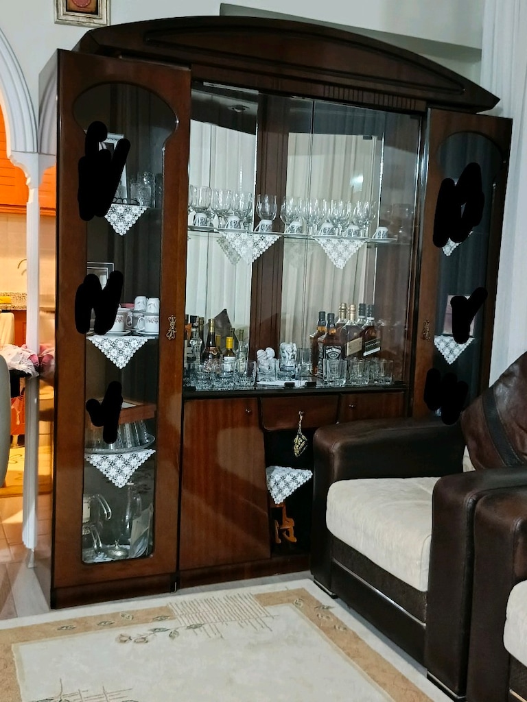 Temiz koltuk takımı,çalışma masası, vitrin, konsol, orta sehpa - 8