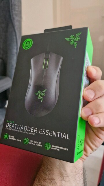 Razer deathadder essential mouse