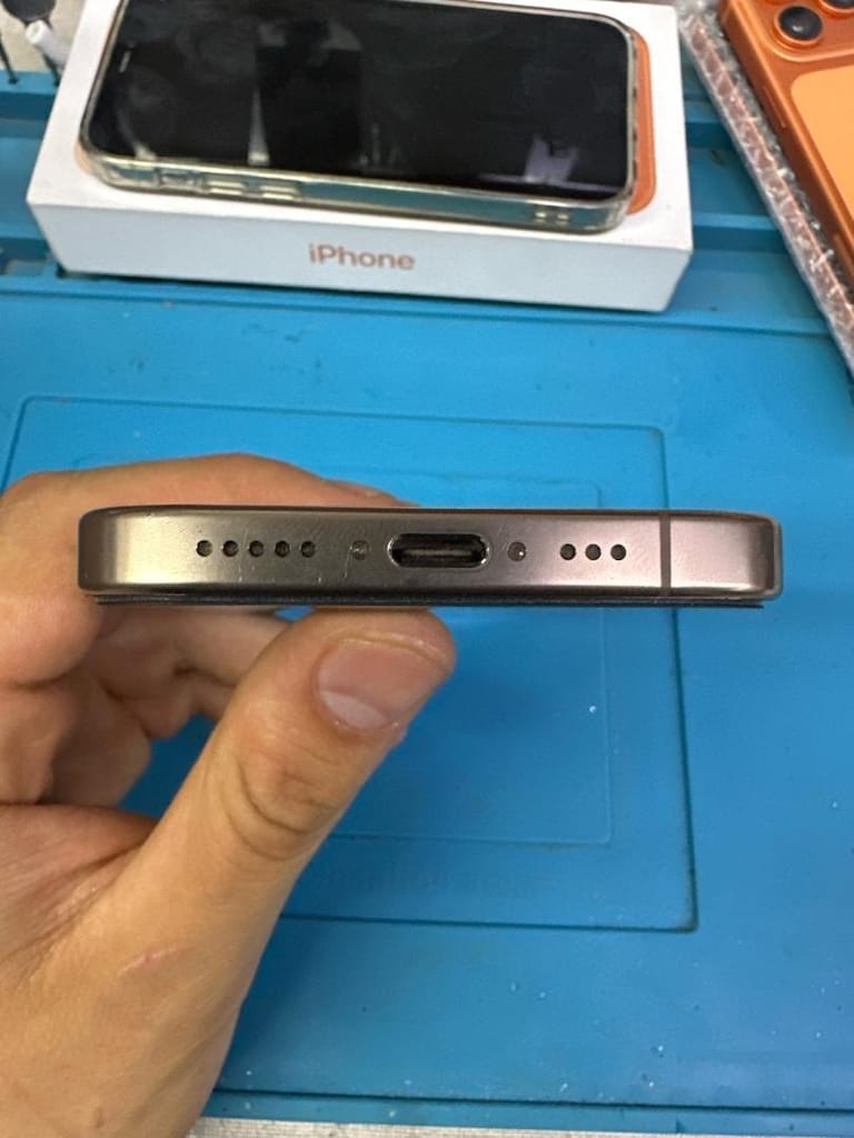 İPHONE 16 PRO 128GB - 5