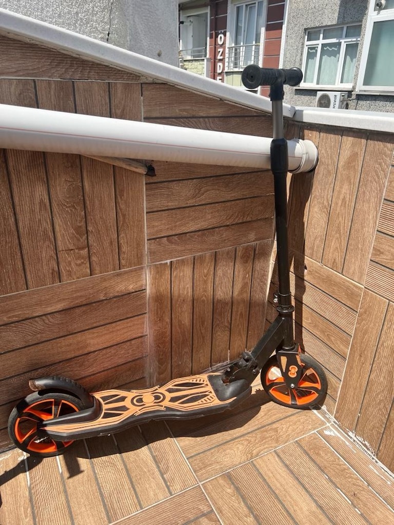 scoter - 2