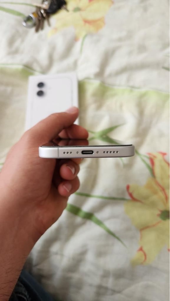 Apple İphone 17 256 GB - 6