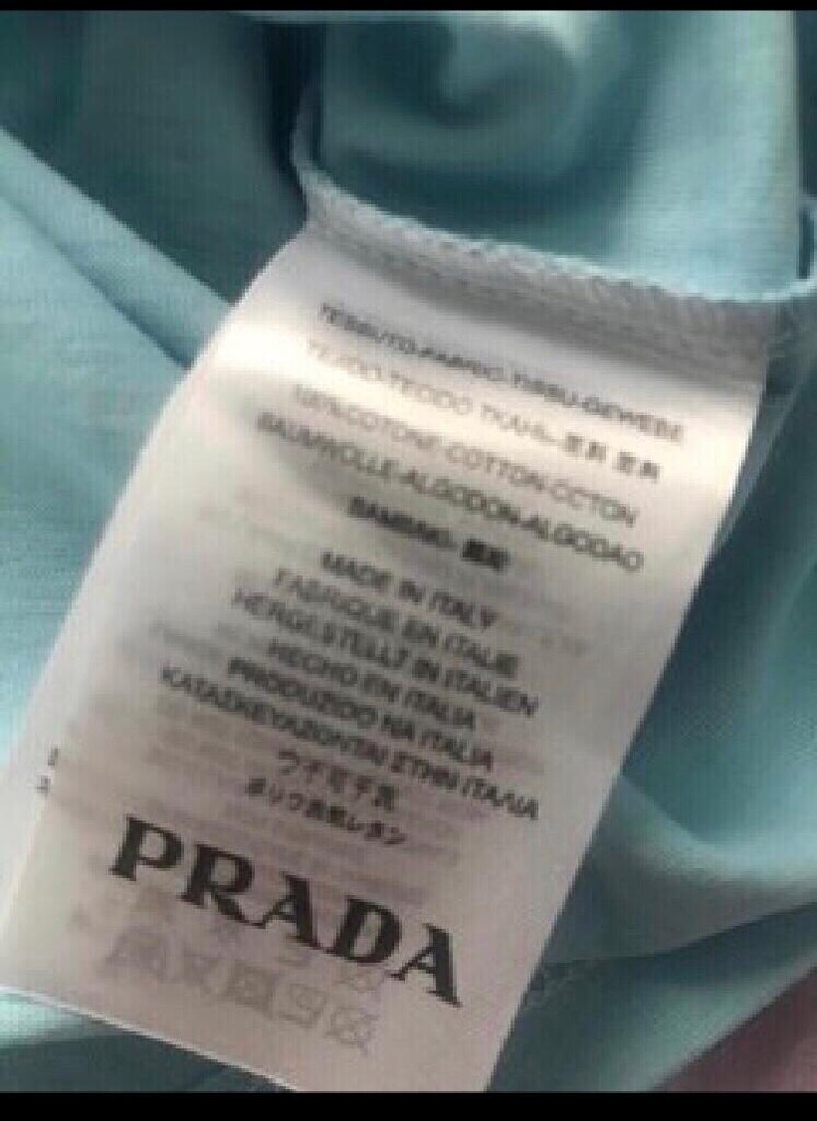 Prada erkek M beden mavi renk sıfır tişört. Fiyat sondur
