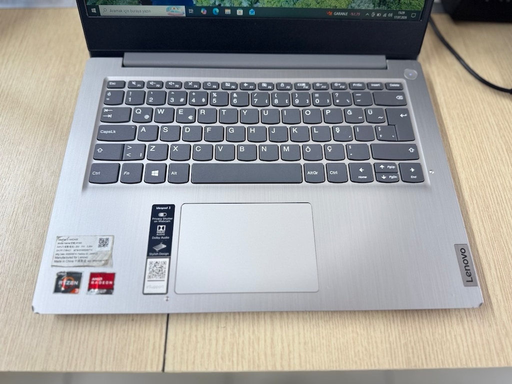 LENOVO RYZEN 3 3250U İŞLEMCİ | 8GB RAM | 256GB SSD - 2