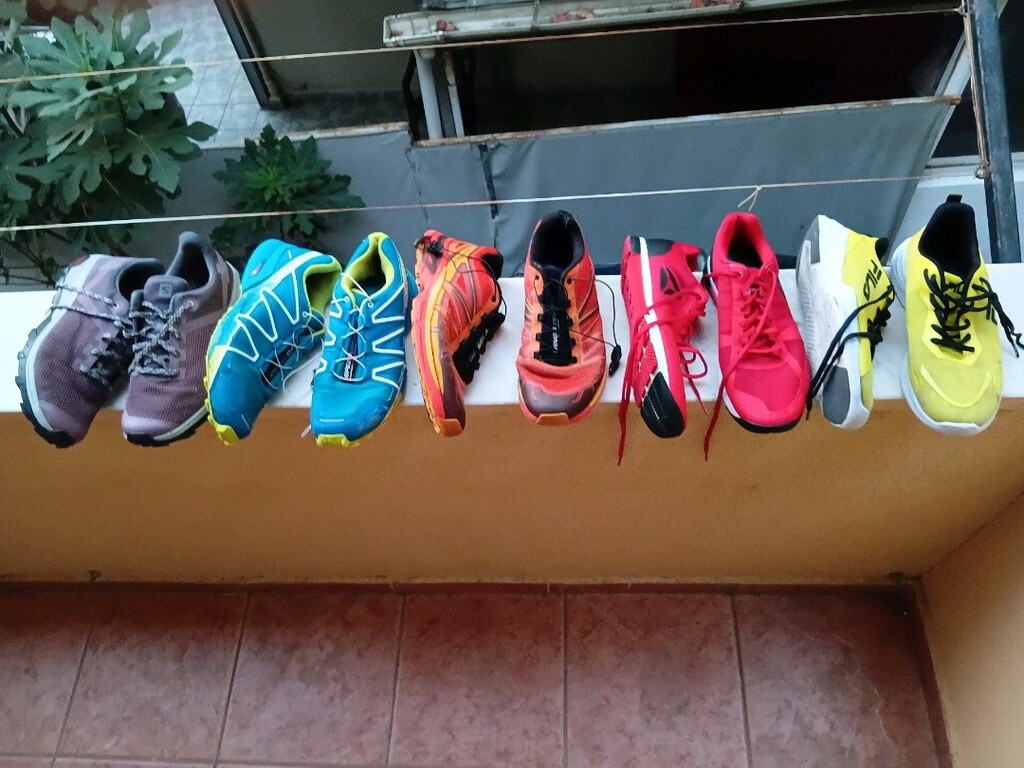 salamon mavi 42 turuncu 42 gulkurusu 42 reebok kırmızı 41 fifa sarı 42 - 3