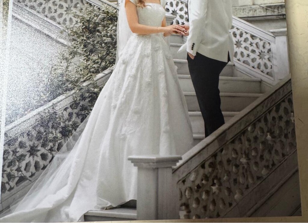 özel tasarım bir gelinlik - 3