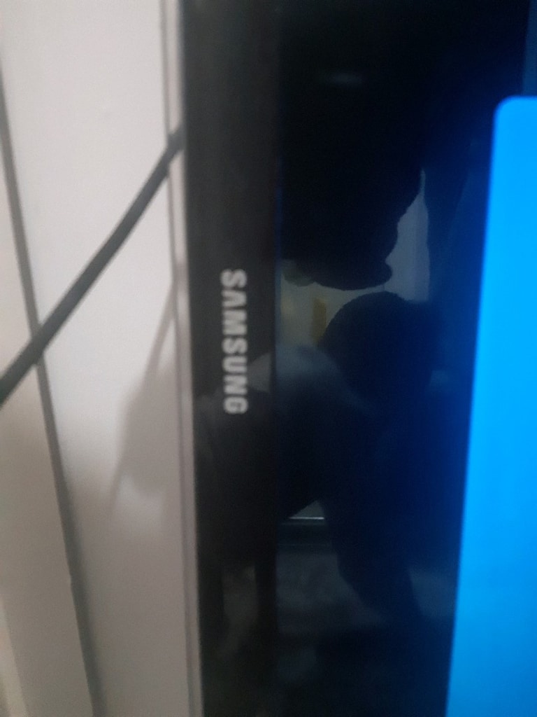 Samsung 40 inç 102 ekran led tv - 3