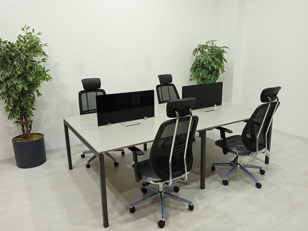 ATOM OFİS- SES YALITIMLI DATAPORTLU 4'LÜ MDF WORKSTATION (SIFIR) - 4