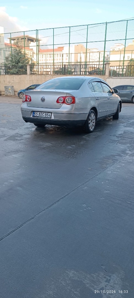 2011 model Volkswagen Passat 1.4 TSi - 9
