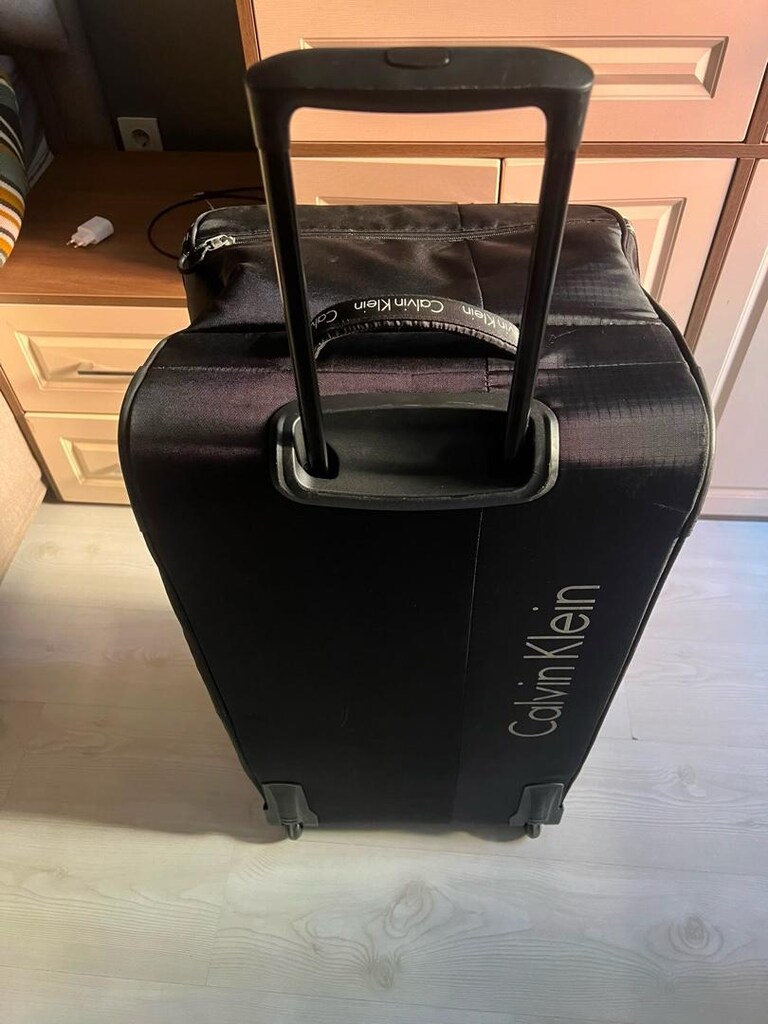 calvin klein valiz - 4