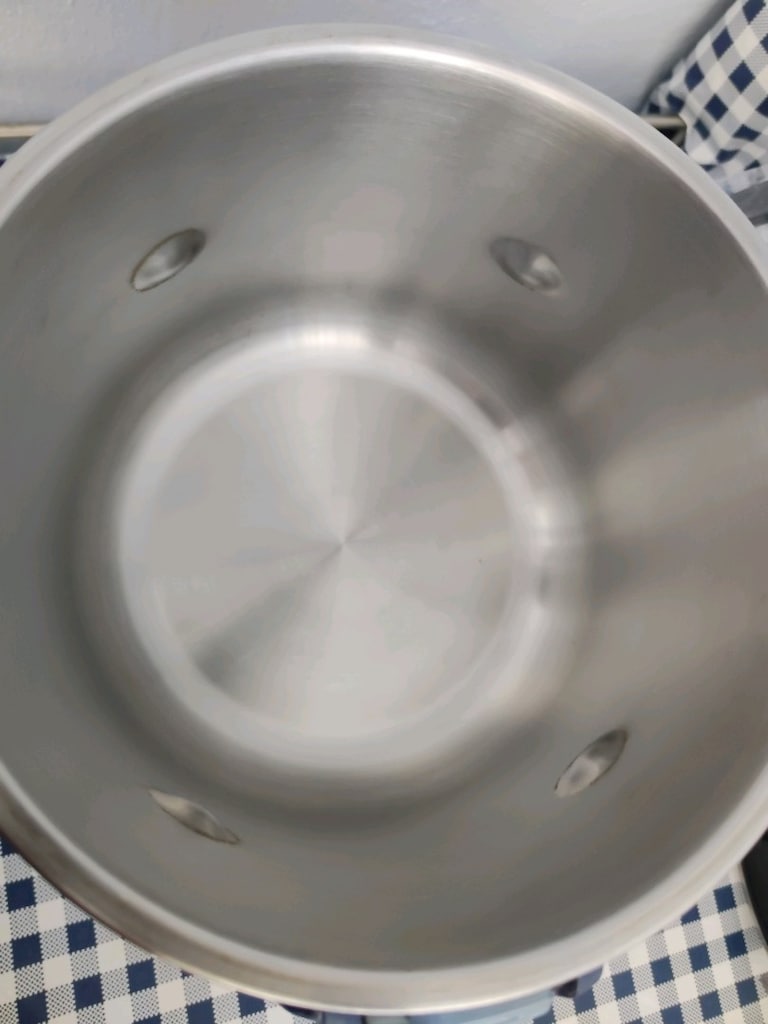 Tefal Clipso 6 Lt düdüklü tencere sağlam sorunsuz çalışıyor - 6