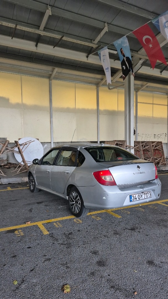 Renault sembol - 3