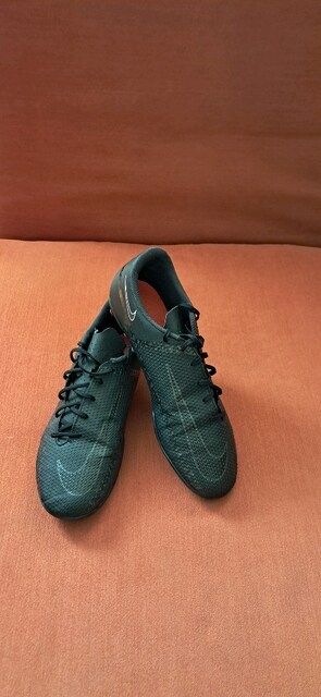 Nike Krampon 43 (Takaslı) Kitap Elektronik, Kamp malzemeleri bisiklet