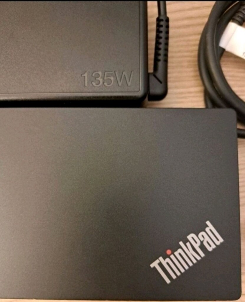 LENOVO HYBRID DOCK STATION